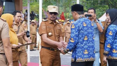 Bupati Kolut Serahkan SK 2.248 PPPK Paruh Waktu