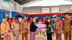 PT Fatwa Bumi Sejahtera Salurkan Bantuan Sarana Olahraga untuk Atlet Sepak Takraw Usia Dini Kolaka Utara