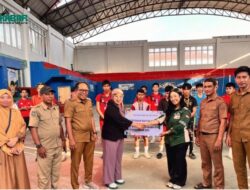 PT Fatwa Bumi Sejahtera Salurkan Bantuan Sarana Olahraga untuk Atlet Sepak Takraw Usia Dini Kolaka Utara